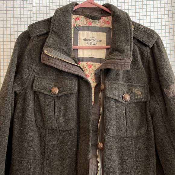 Abercrombie & Fitch Large Coat Floral Lined Heavy Jacket Coat - Picture 3 of 11